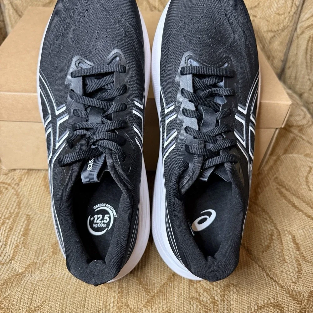 Asics GT-2000 14 Black White Running Shoes Women's Size 10.5 Wide EXCELLENT!